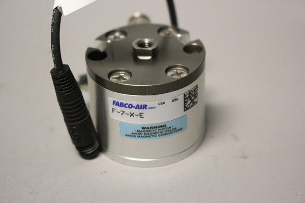 UNUSED FABCO AIR F-7-X-E PNEUMATIC CYLINDER
