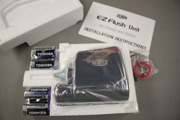 NEW SICK PHOTOELECTRIC SENSOR WITH REFLECTOR GL6-P7111 / PL21A