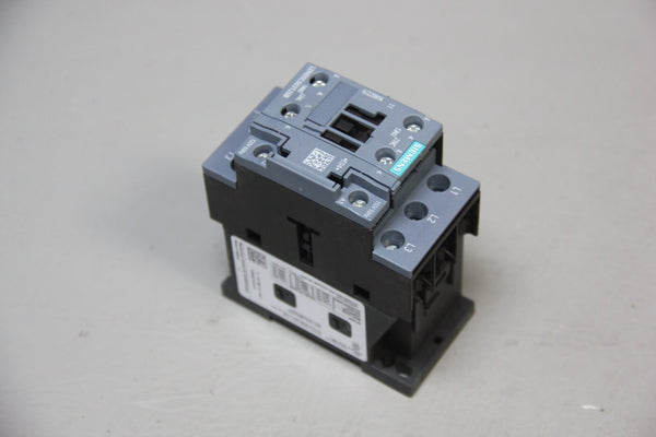 UNUSED SIEMENS LIGHTING CONTACTOR LEN00C003120B
