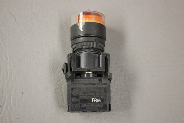 ALLEN BRADLEY RED ILLUMINATED PUSH BUTTON 800E-4D0 SER A