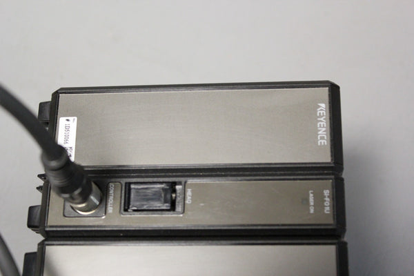KEYENCE LASER DISPLACEMENT METER W/ SPECTROSCOPY UNIT SI-F1001 & SI-F01U