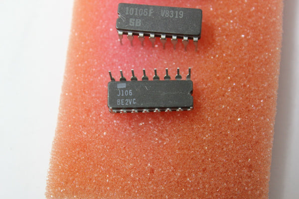 3 Signetics 10106F IC DIP 16 Ceramic