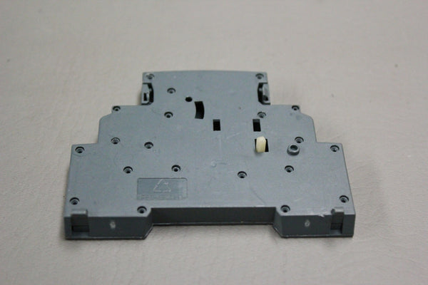 SIEMENS 3RV2901-1A COUPLER PLUG IN RELAY