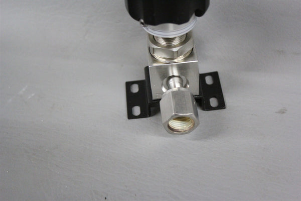 UNUSED AP TECH 316L STAINLESS STEEL MANUAL DIAPHRAGM VALVE AP4657SM 2PW FV4 FV4