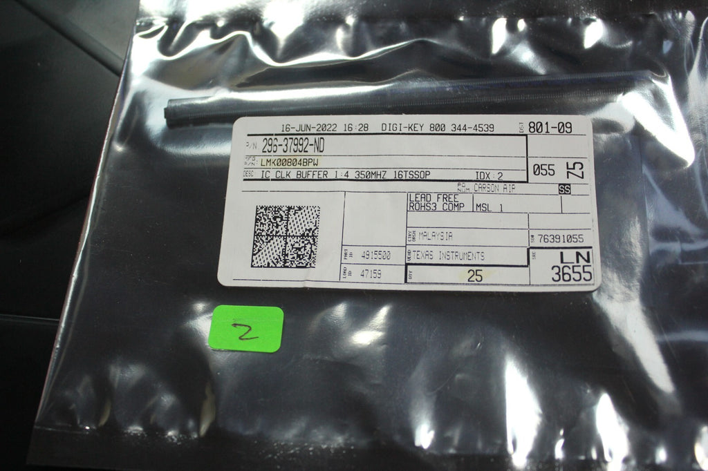 25 NEW TEXAS INSTRUMENTS CLOCK BUFFER IC LMK00804BPW