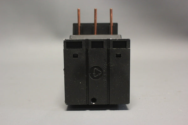 SIEMENS  3RU1136-4EB0 OVERLOAD RELAY 22-32 AMP