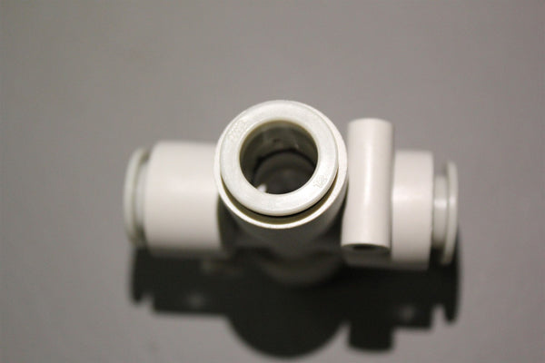 12 NEW SMC CROSS PNEUMATIC FITTINGS 12mm KQ2TW12-00