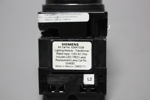 SIEMENS ILLUMINATED RED LED PUSH BOTTON 52BT6G2AB W/52AATG2B AND 52BJK