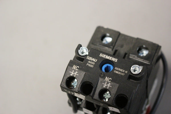 USED SIEMENS ILLUMINATED PUSH/PULL BUTTON  52PP7LRU