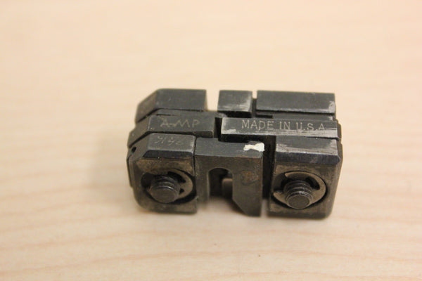 AMP Crimper Tool Die Set 47806-2 PIDG 22-16