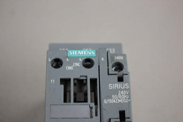 SIEMENS SIRIUS CONTACTOR 3RT2027-1AP20-OUAO