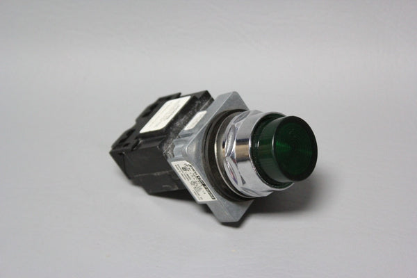 SIEMENS PILOT LIGHT GREEN OIL TIGHT 52PL4EX W/ 52AAF