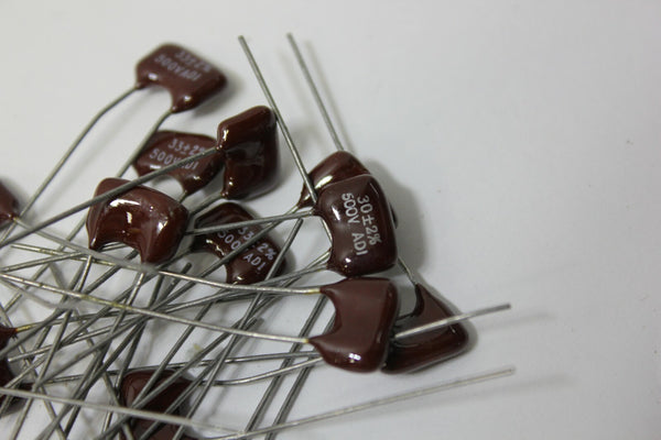 35 PCS 33 ± 2% 500V ADI  Capacitor lot 