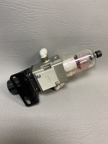 SMC FILTER PRESSURE REDUCING VALVE AW20-01BE-R