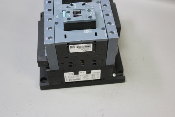 UNUSED SIEMENS STAR DELTA CONTACTOR ASSEMBLY 3RA2444-8XF32-1AG2