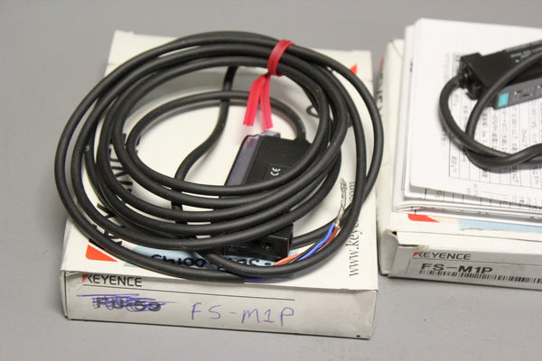 LOT OF 3 NEW KEYENCE FIBER AMPLIFIERS  FS-M1P  1 LOOKS