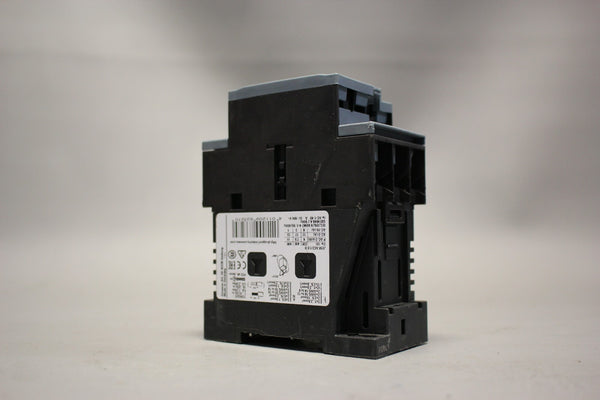UNUSED SIEMENS POWER CONTACTOR 3RT2025-1BB44