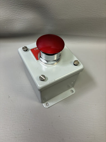 SIEMENS 52PP2A2A RED PUSH PULL OPERATOR BUTTON W/ HOFFMAN ENCLOSURE