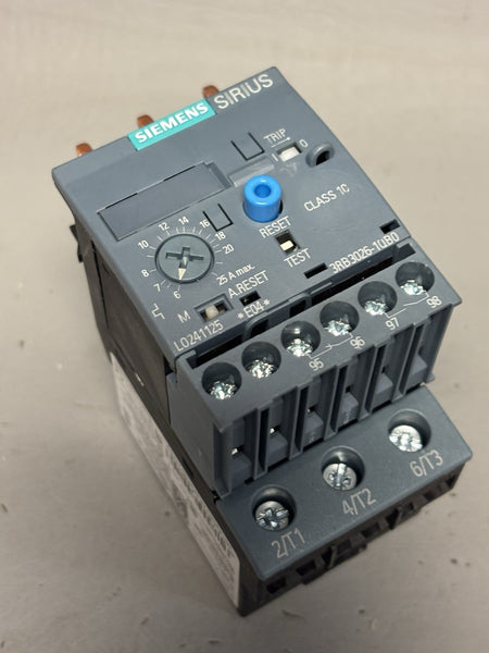 SIEMENS 3RB3026-1QB0 Thermal Overload Relay Unused