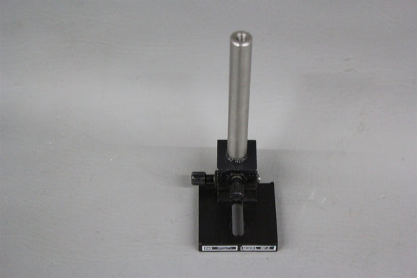 NEWPORT LINEAR STAGE WITH OPTICAL BASE PLATE MT-XYZ BP-2