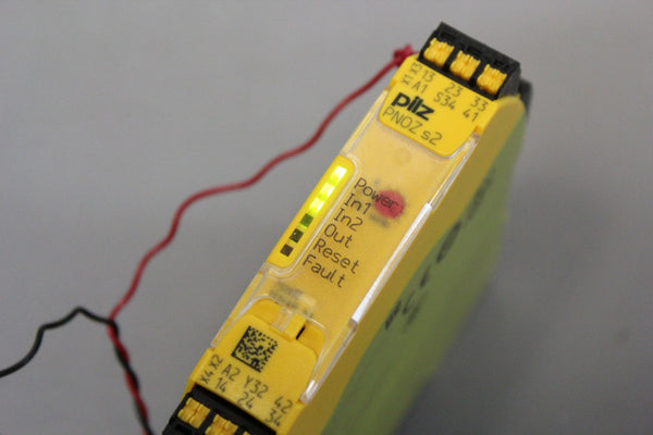 PILZ PNOZ s2 SAFETY RELAY  PNOZ s2 24VDC 3n/o 1n/c  751102