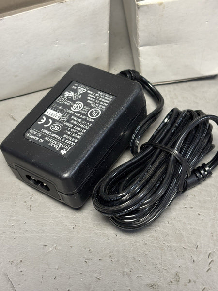 (2) Texas Instruments AC 9920 AC Adapter Power Supply