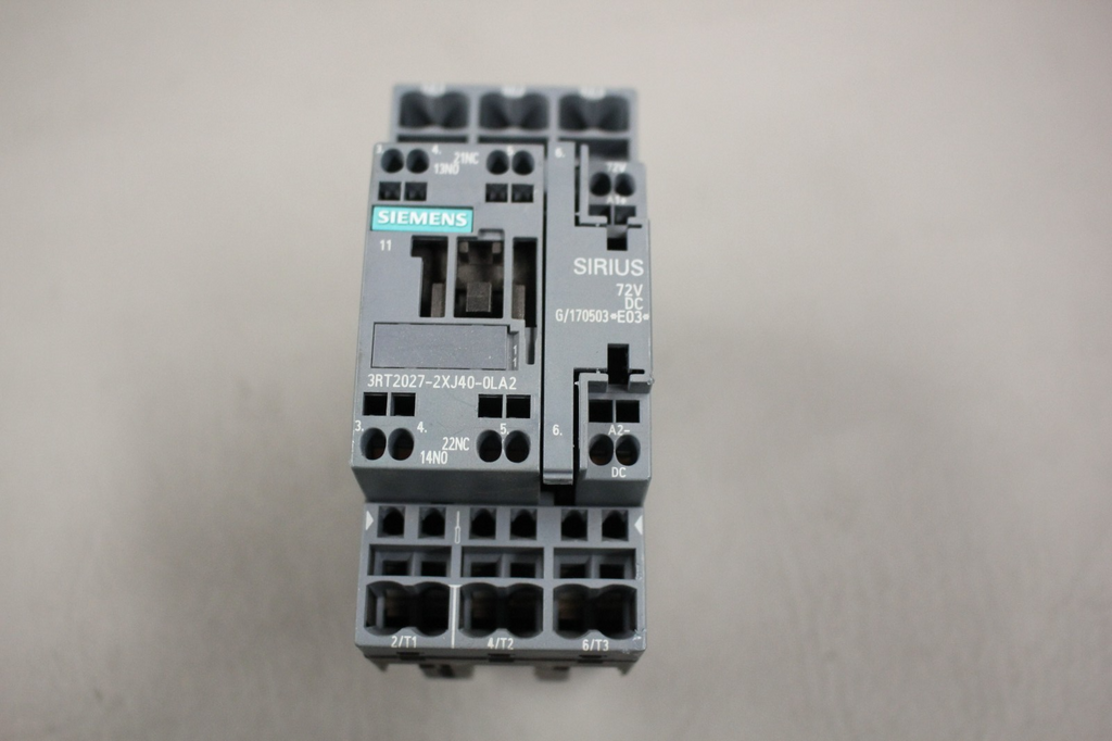 SIEMENS SIRIUS CIRCUIT BREAKER 3RT2027-2XJ40-0LA2