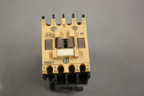 ALLEN BRADLEY RELAY 700DC-F400* SER B