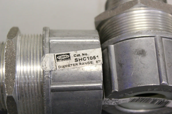 LOT OF 6 UNUSED HUBBELL CORD CONNECTOR  SHC1051