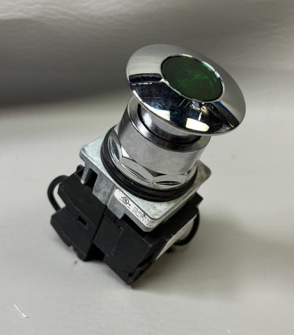 Siemens 52PP3G3U Illuminated Push Button Green Oil Tight