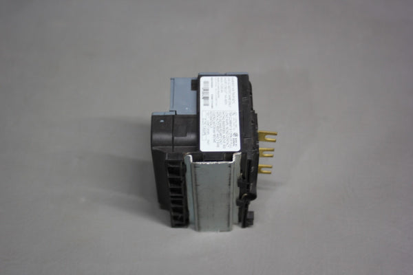 SIEMENS SOLID STATE OVERLOAD RELAY   3UB8113-4AB2 48ATA3S00