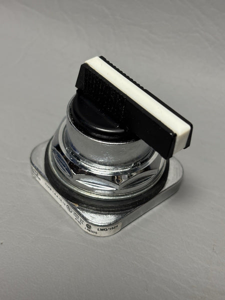 SIEMENS 52SB2EDB SELECTOR SWITCH CONTROL