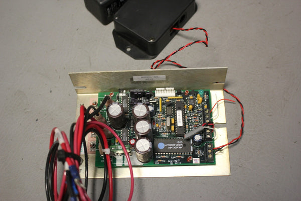 TE TECHNOLOGY POWER SUPPLY TC-24-25 WITH ACCESSORIES