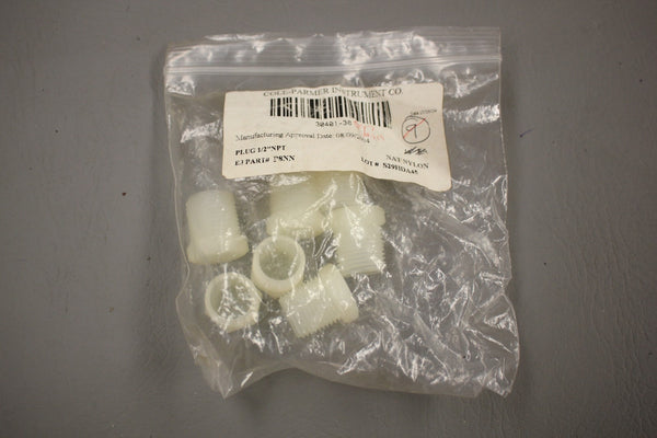 NEW LOT OF 7 COLE PARMER 30401-38 PLUGS 1/2 NPT