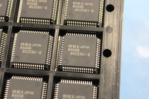  360 New OKI 80-dot Lcd Driver With Key Matrix MSM6606 