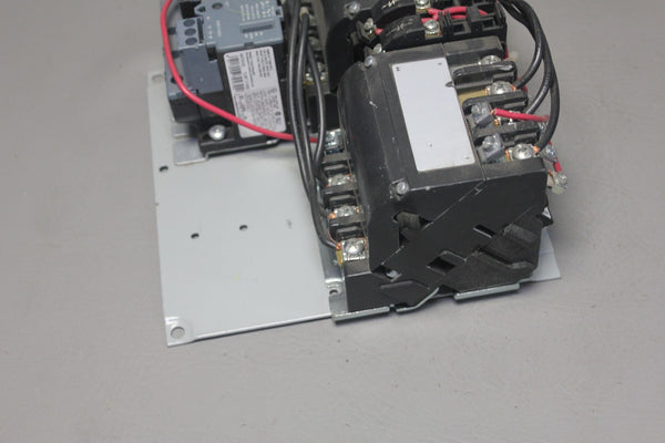 SIEMENS REVERSING MAGNETIC STARTER 22CU†32A* 3UB8113-4BB2 22CU+32A*