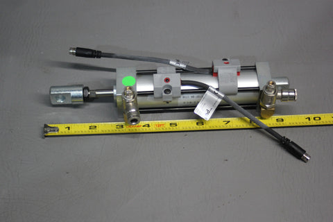 NEW PHD PNEUMATIC CYLINDER WITH SENSORS AVP 1X3-B-E-Q
