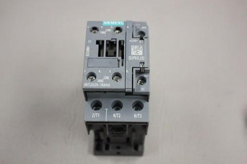 SIEMENS SIRIUS CONTACTOR 3RT2025-1KB40