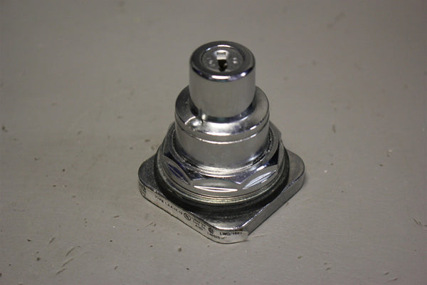 SIEMENS NON-ILLUMINATED KEYED SELECTOR SWITCH OPERATOR 52SC6AE