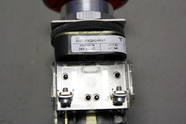 UNUSED ALLEN-BRADLEY ILLUMINATED EMERGENCY STOP BUTTON 800T-FXQH24RA1