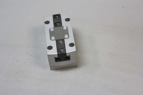 UNUSED FESTO  PARALLEL GRIPPER  P/N: HGPT-35-A-B
