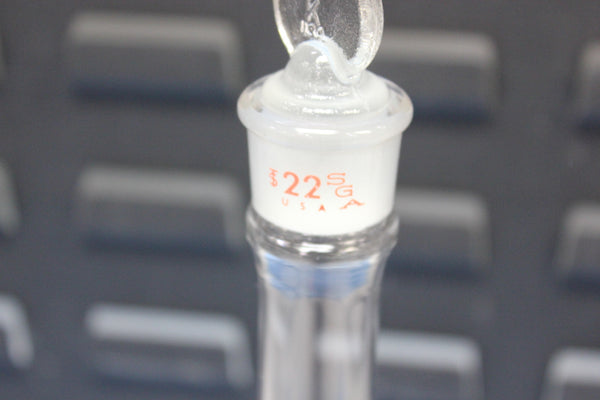 Scientific Glass Apparatus Co 1000mL Glass Volumetric Flask With Stopper 