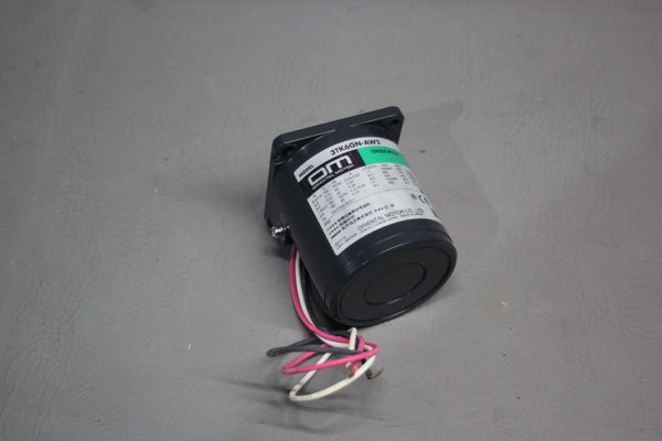 NEW ORIENTAL MOTOR TORQUE MOTOR 3TK6GN-AW2