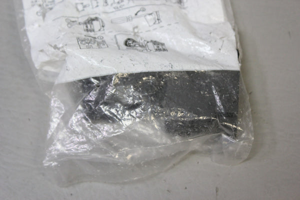 NEW ALLEN BRADLEY TRANSFORMER MODULE WITH LATCH 800E-3TL7 SER. B