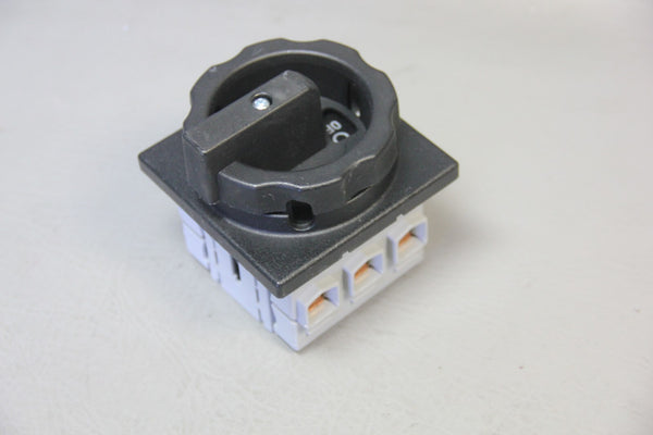 UNUSED SIEMENS SENTRON MAIN SWITCH DISCONNECTOR 3LD2804-0TK51