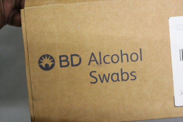 NEW CASE OF 1200 (12 BOXES OF 100) BD ALCOHOL SWABS 326895
