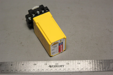 Unused DIABLO CONTROLS VEHICLE DETECTOR WITH BASE DSP-10