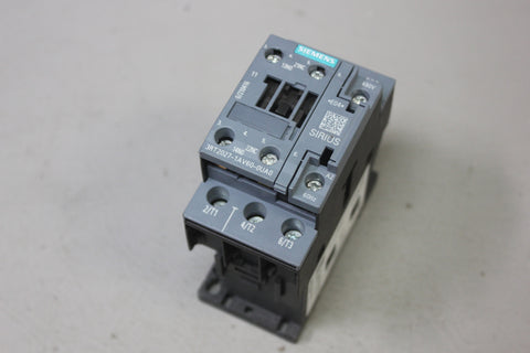 Siemens 3TF34 Contactor with Aux Contact 3RT2027-1AV60-0UA0