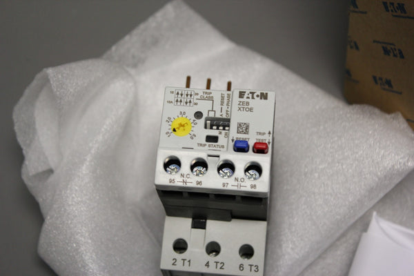 NEW EATON ELECTRONIC OVERLOAD RELAY  XTOE005BCS