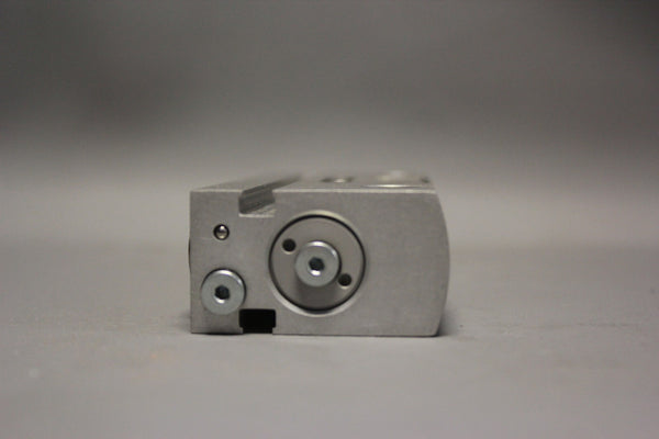 UNUSED Festo DADM-EP-G6-16, 1478121 Intermediate Position Module